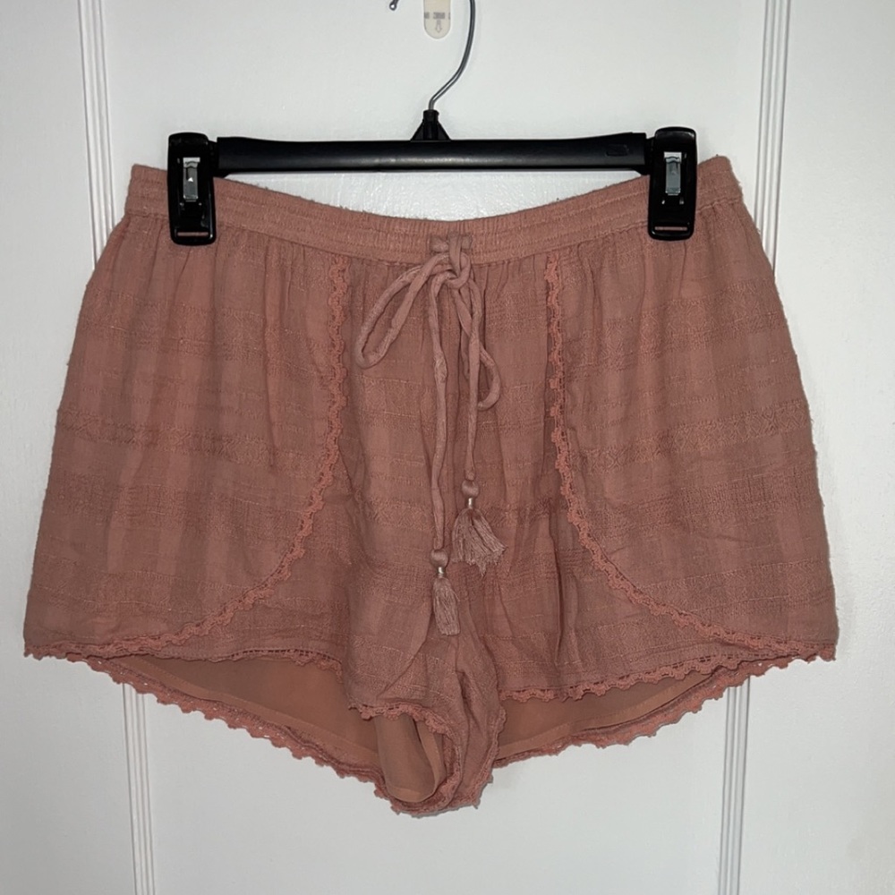 Pink AE flowy shorts